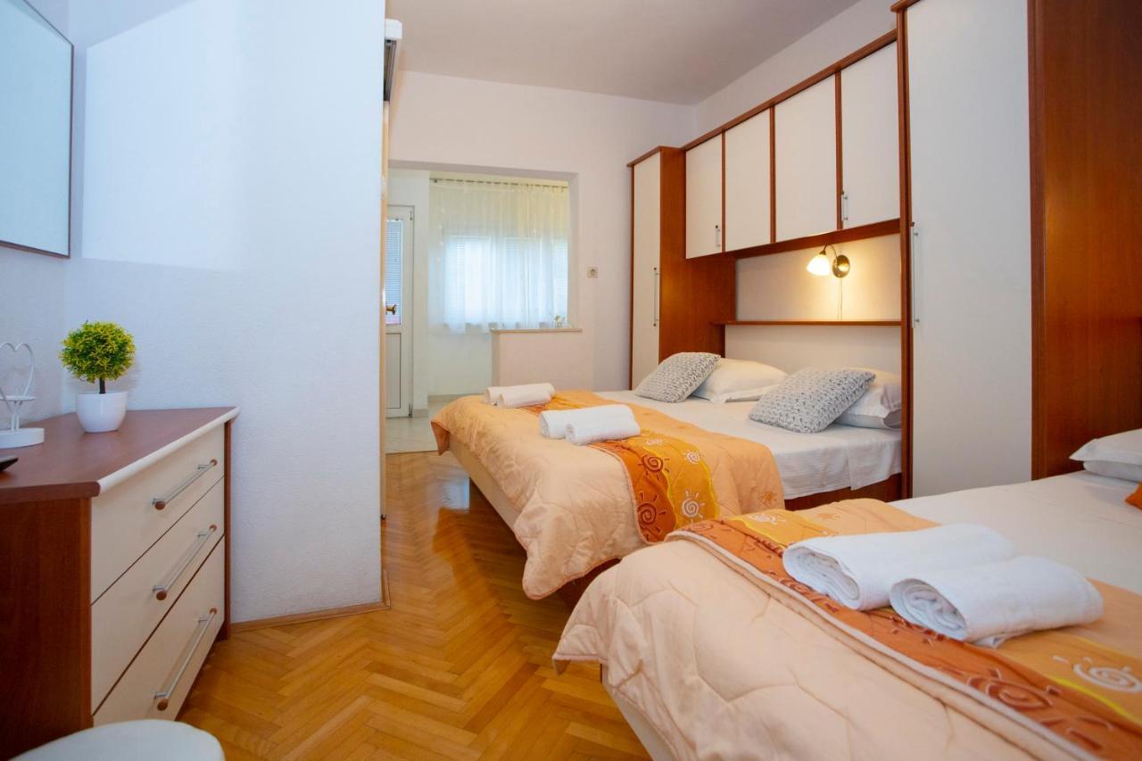 Villa Milenka - Apartmani Gorana Tučepi Cameră foto